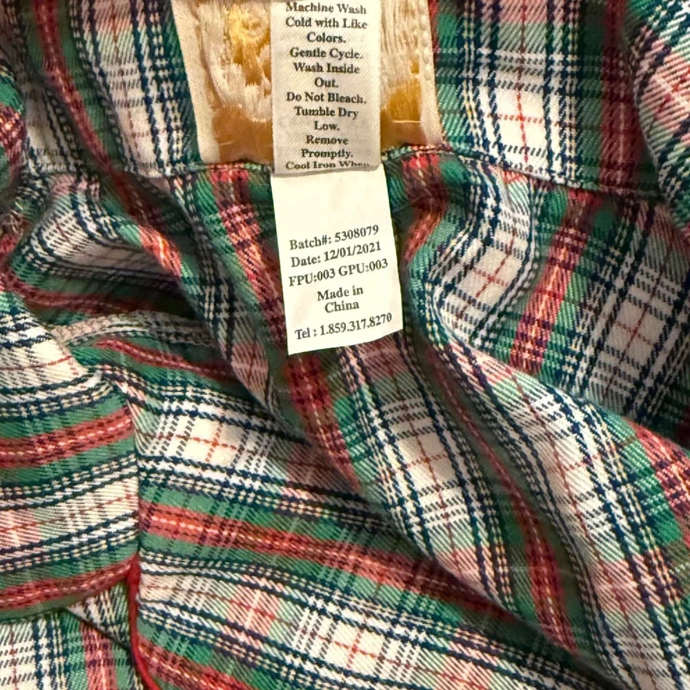 The Beaufort Bonnet Company Plaid Pajama Set Unisex Holiday Medium